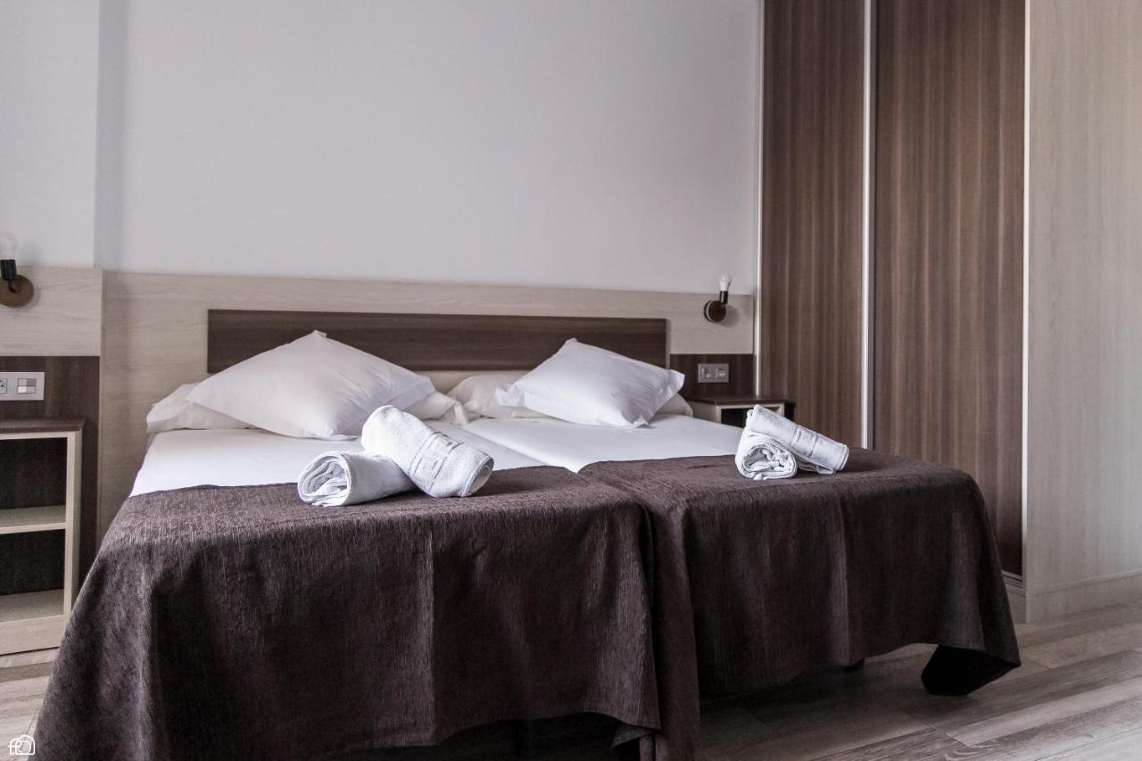 Meson Hostal La Cabana Medellín 外观 照片